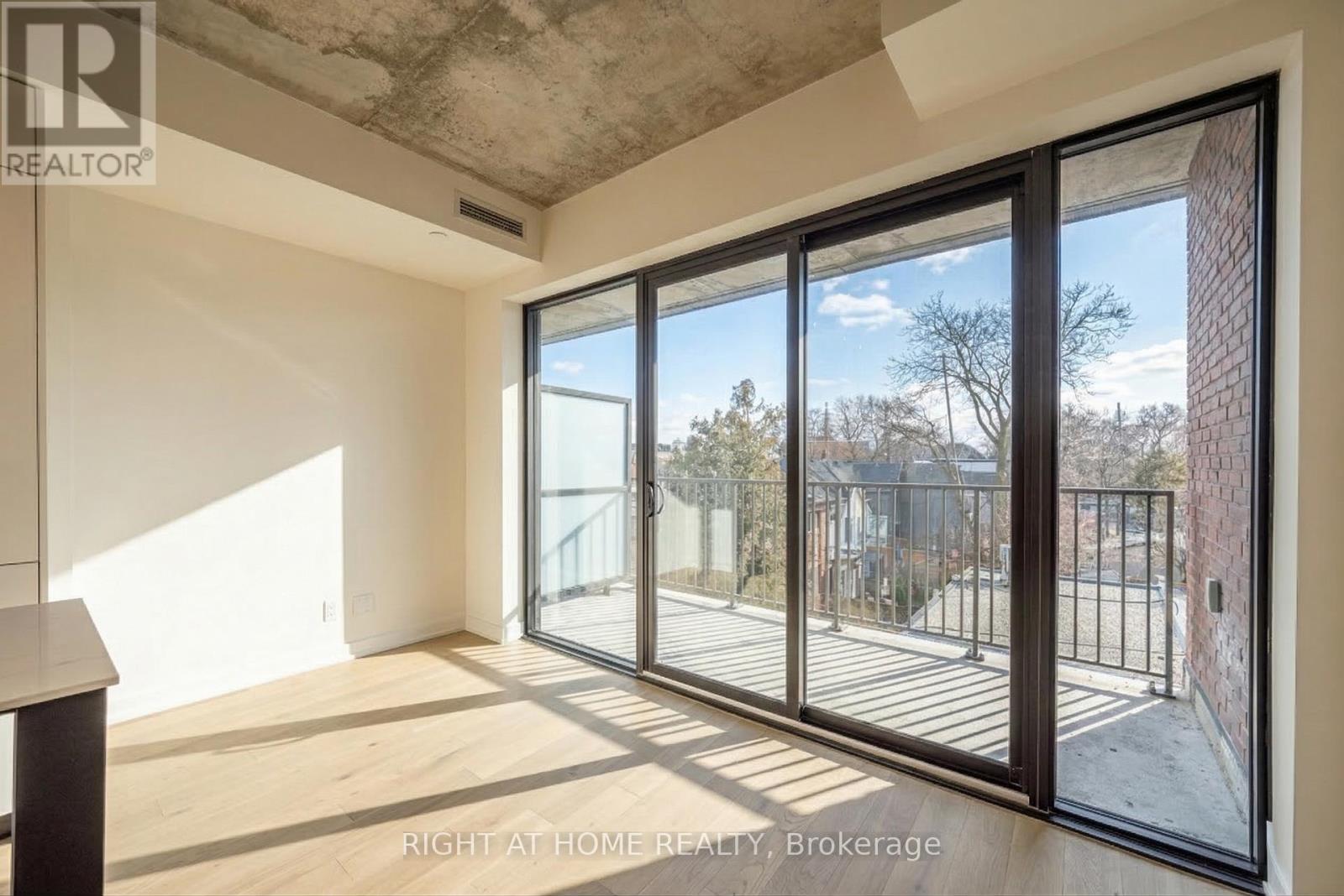 301 - 761 Queen Street E, Toronto, Ontario  M4M 1H3 - Photo 12 - E12917802