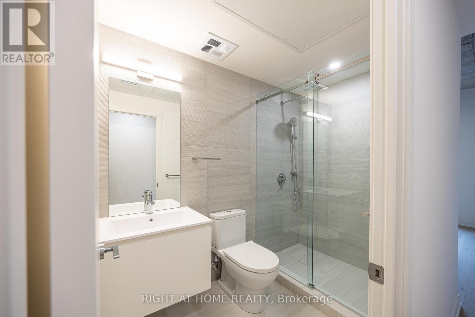 301 - 761 Queen Street E, Toronto, Ontario  M4M 1H3 - Photo 15 - E12917802