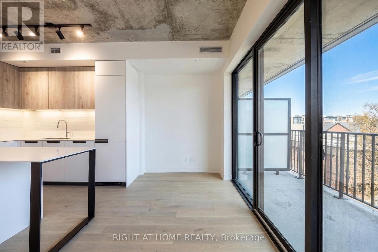 301 - 761 Queen Street E, Toronto, Ontario  M4M 1H3 - Photo 6 - E12917802