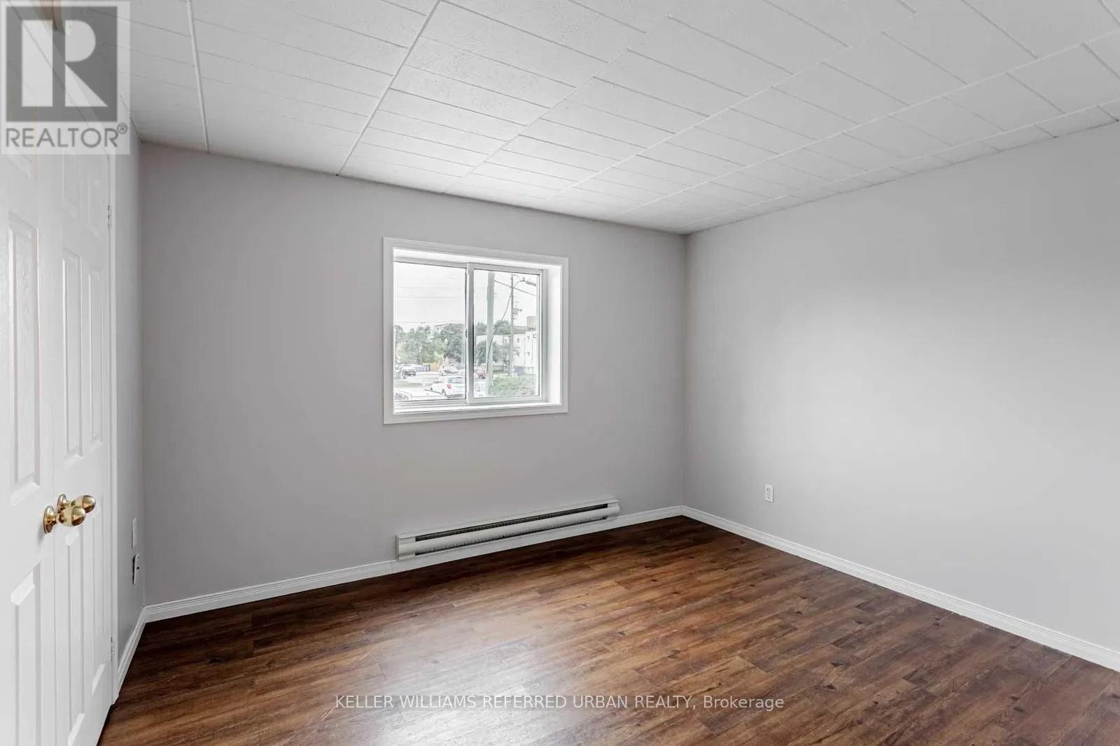 1 - 303 Frontenac Avenue, Oshawa, Ontario  L1J 2A7 - Photo 7 - E12919954