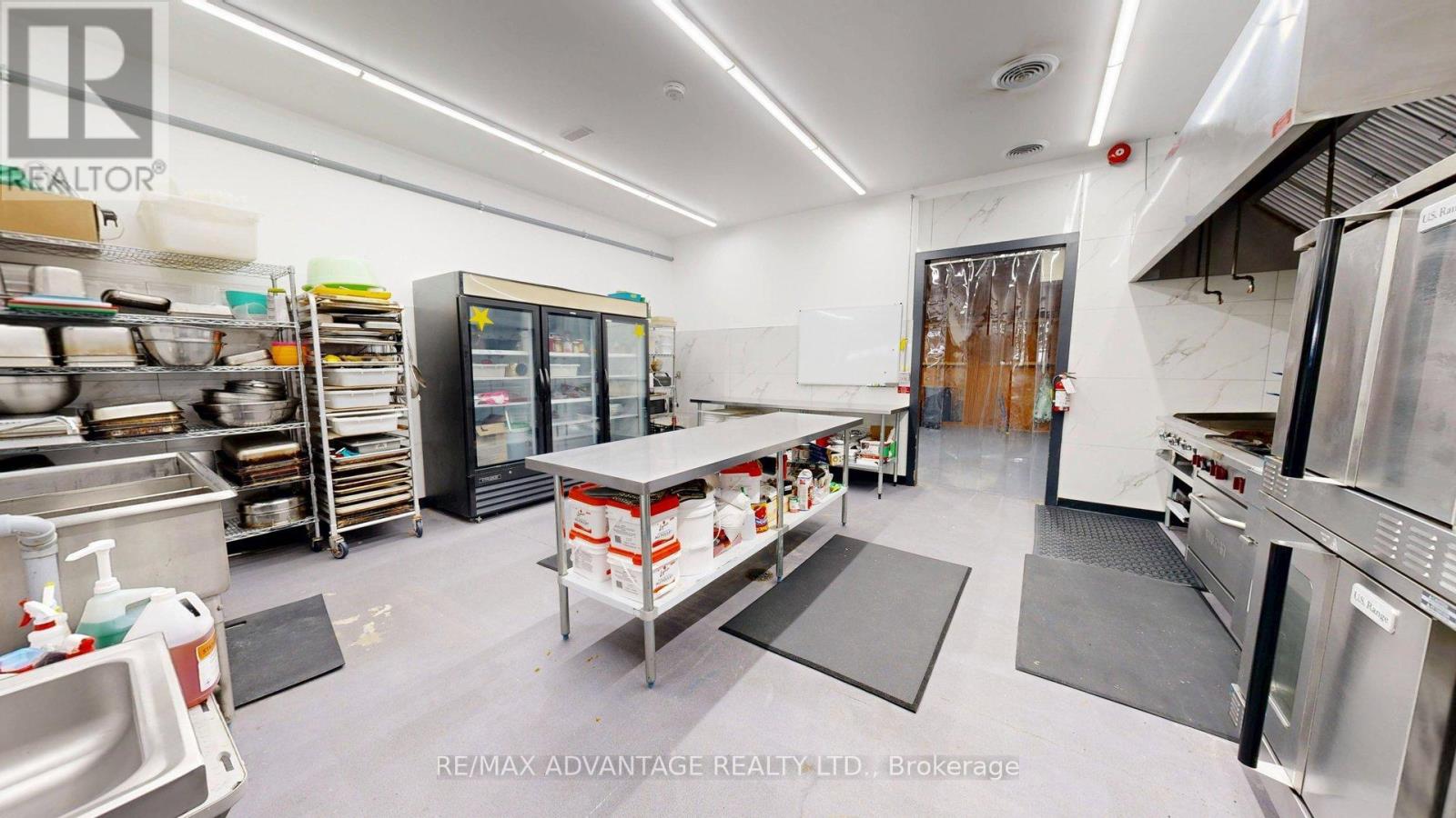 1 - 430 First Street N, London East, Ontario  N5W 4N1 - Photo 28 - X12918118