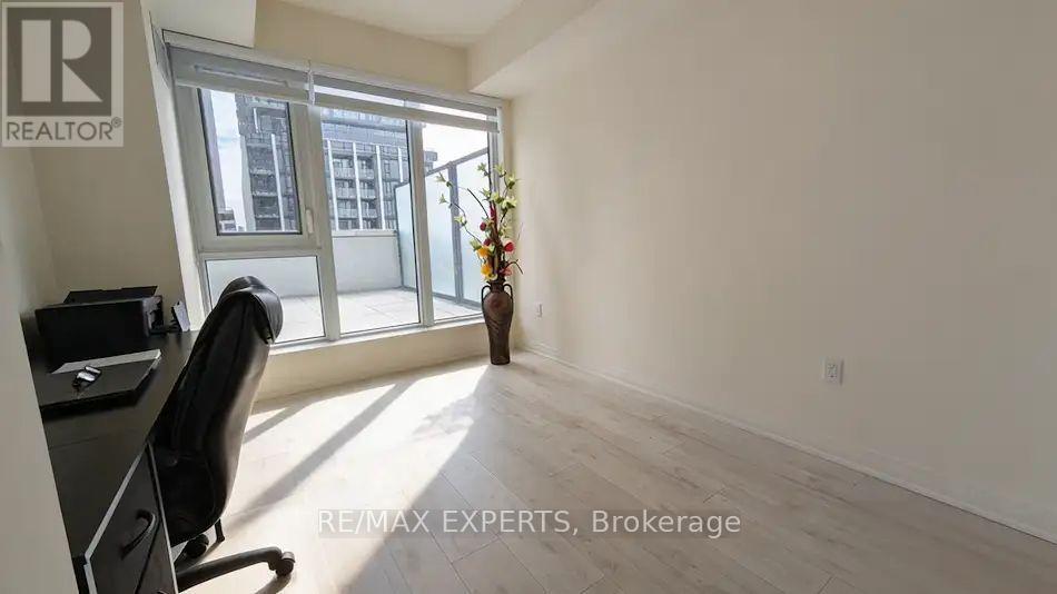 221 - 9000 Jane Street, Vaughan, Ontario  L4K 0M6 - Photo 24 - N12919962