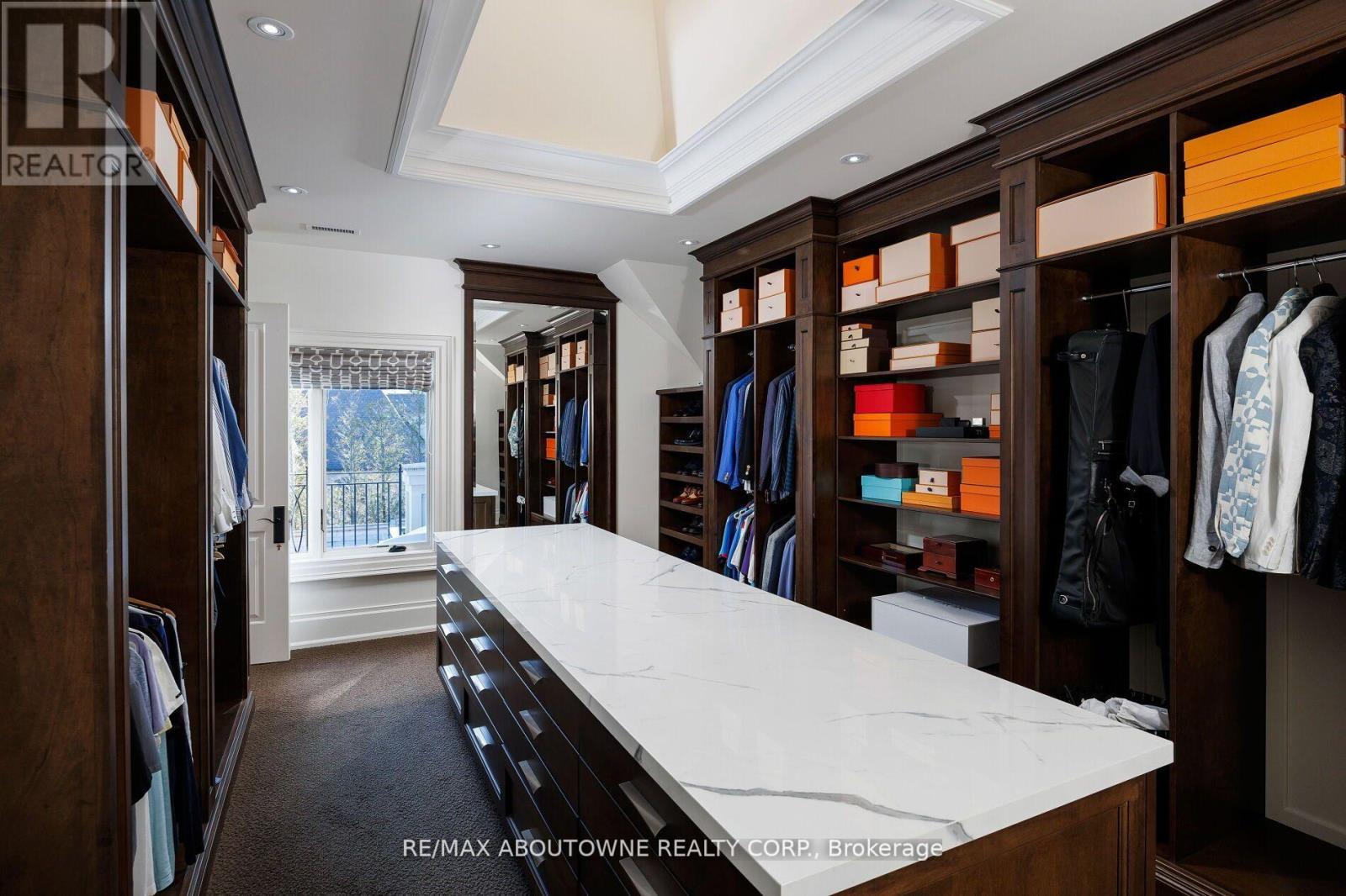 64 Brentwood Road, Oakville, Ontario  L6J 4B6 - Photo 20 - W12702312