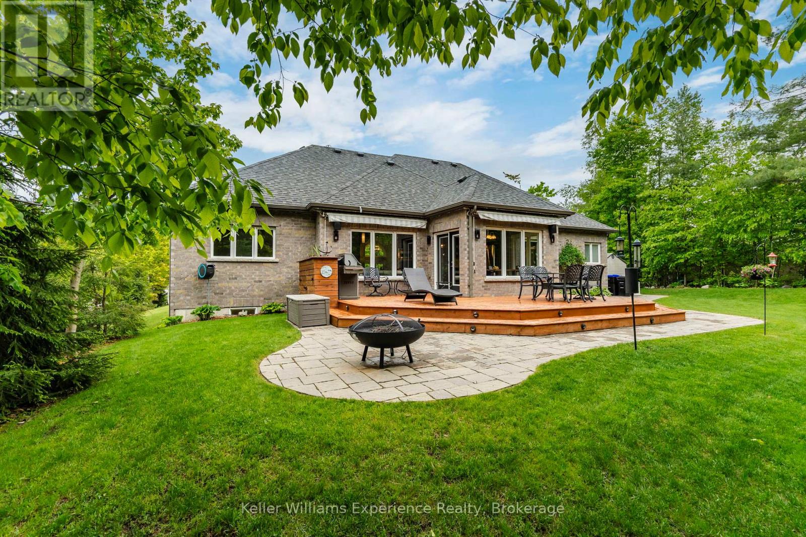 1 Topaz Court, Oro-Medonte (Sugarbush), Ontario  L0L 2E0 - Photo 32 - S12920070