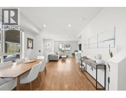 1 301 KLAHANIE DRIVE, Port Moody, British Columbia