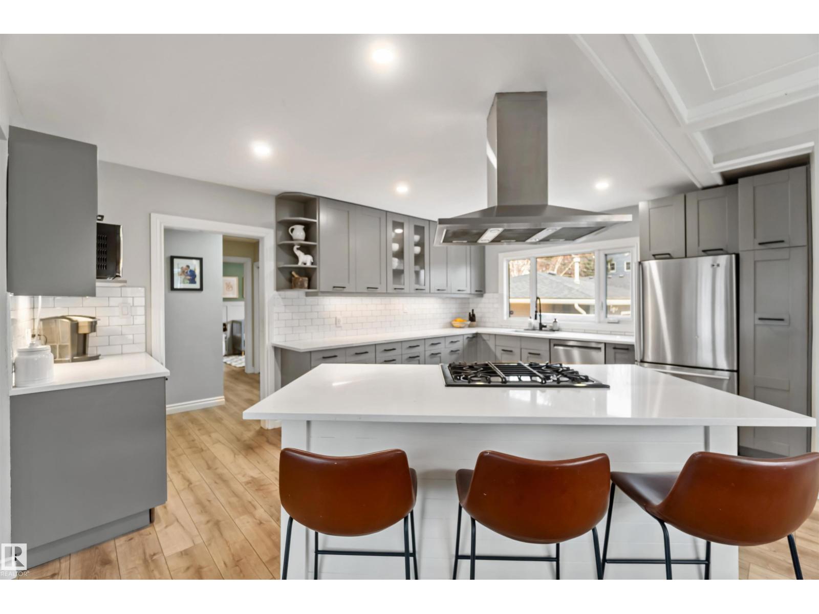 10627 82 St Nw, Edmonton, Alberta  T6A 3N2 - Photo 2 - E4478965