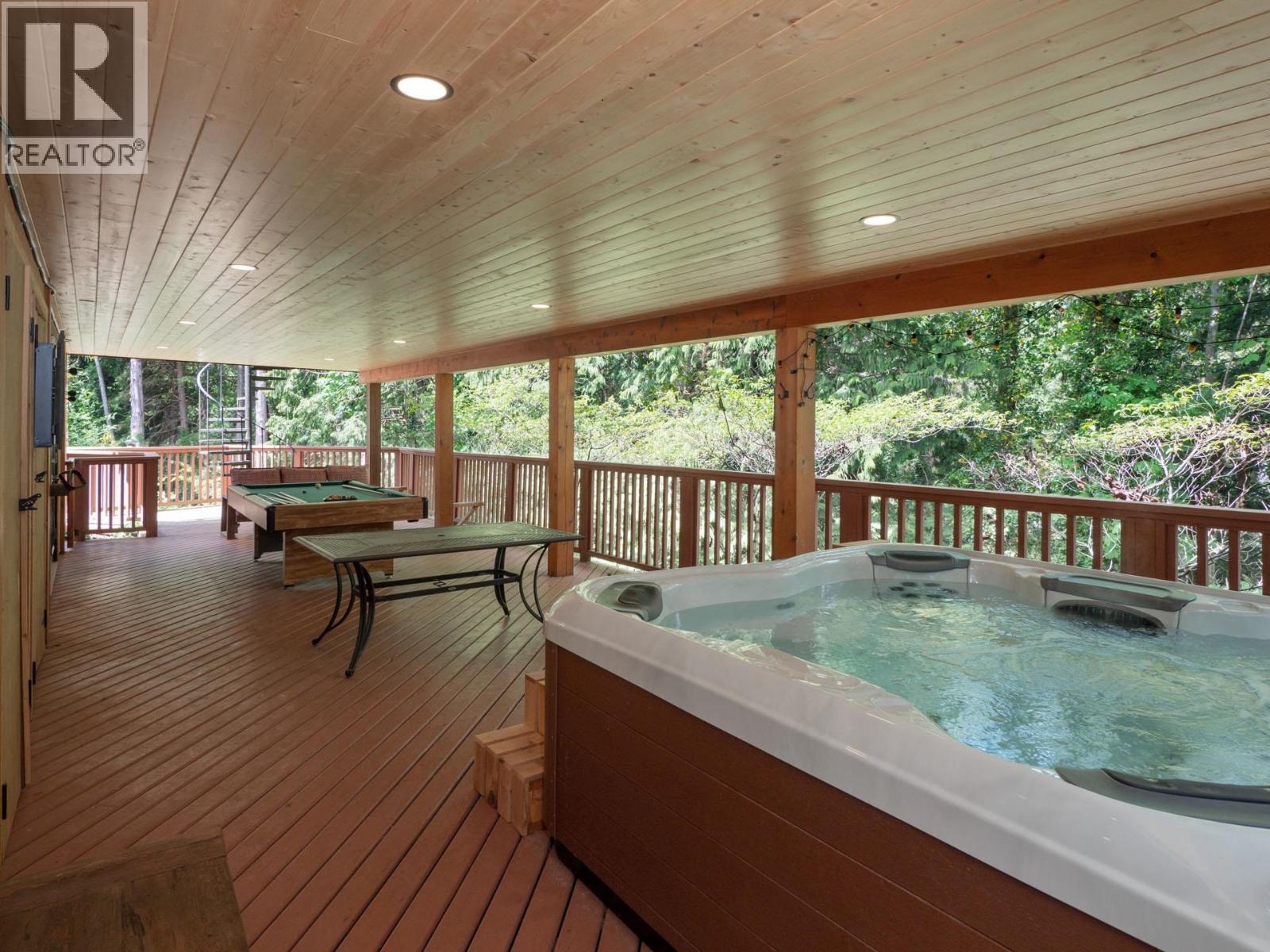 5836 Marine Way, Sechelt, British Columbia  V7Z 0R3 - Photo 22 - R3103436