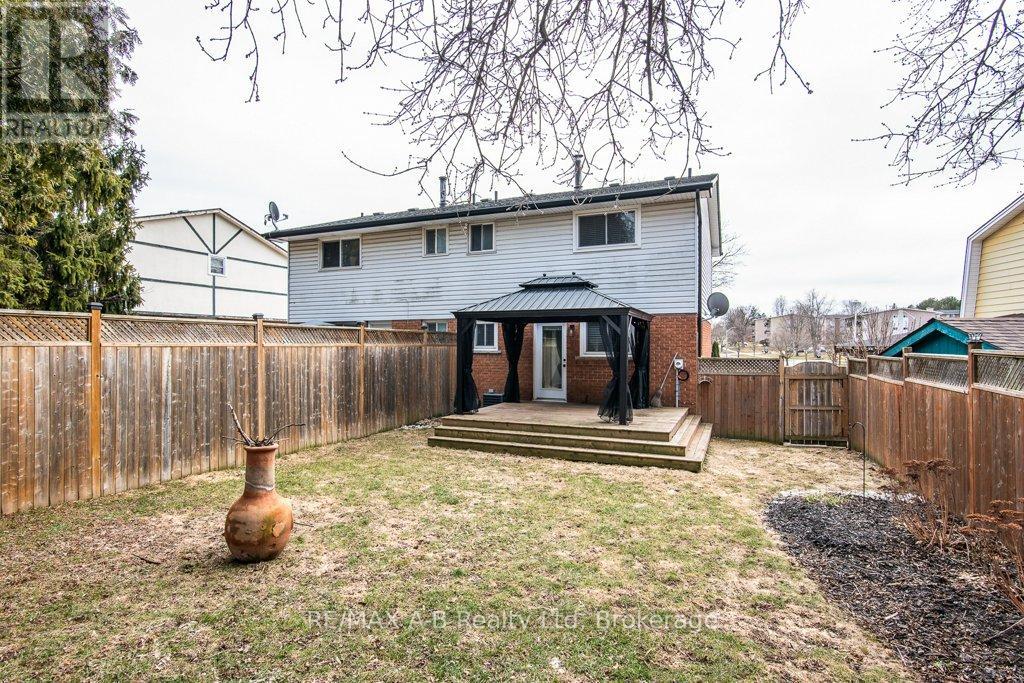 567 Durham Crescent, Woodstock, Ontario  N4S 5X4 - Photo 15 - X12920002