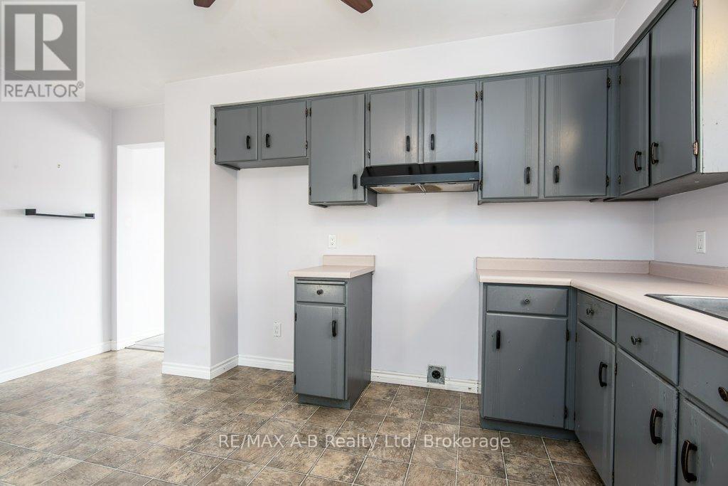 567 Durham Crescent, Woodstock, Ontario  N4S 5X4 - Photo 23 - X12920002