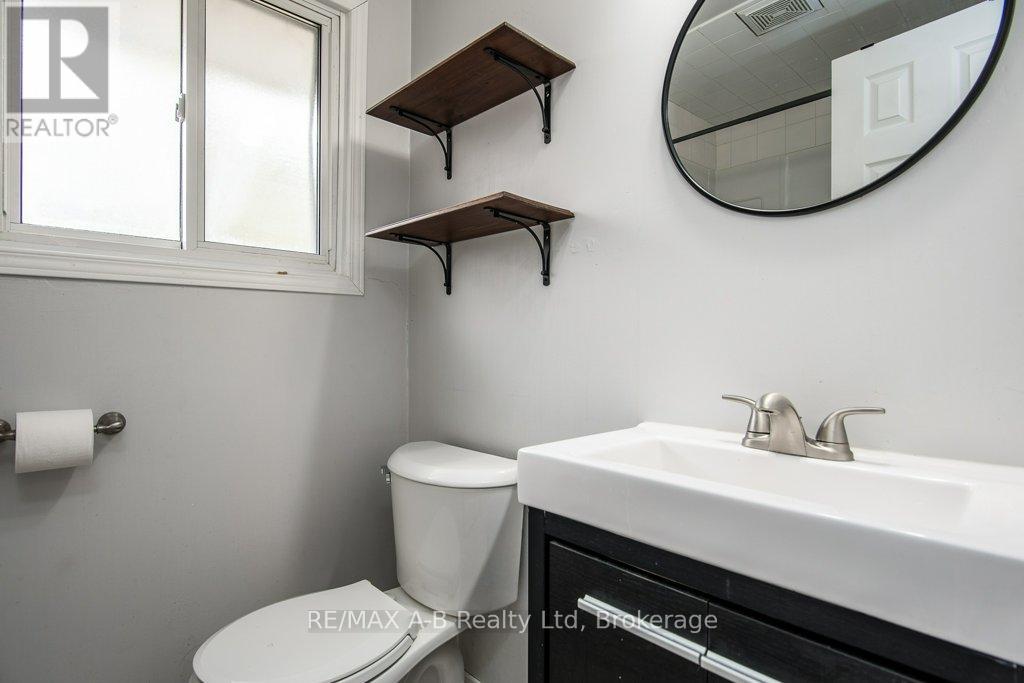 567 Durham Crescent, Woodstock, Ontario  N4S 5X4 - Photo 32 - X12920002