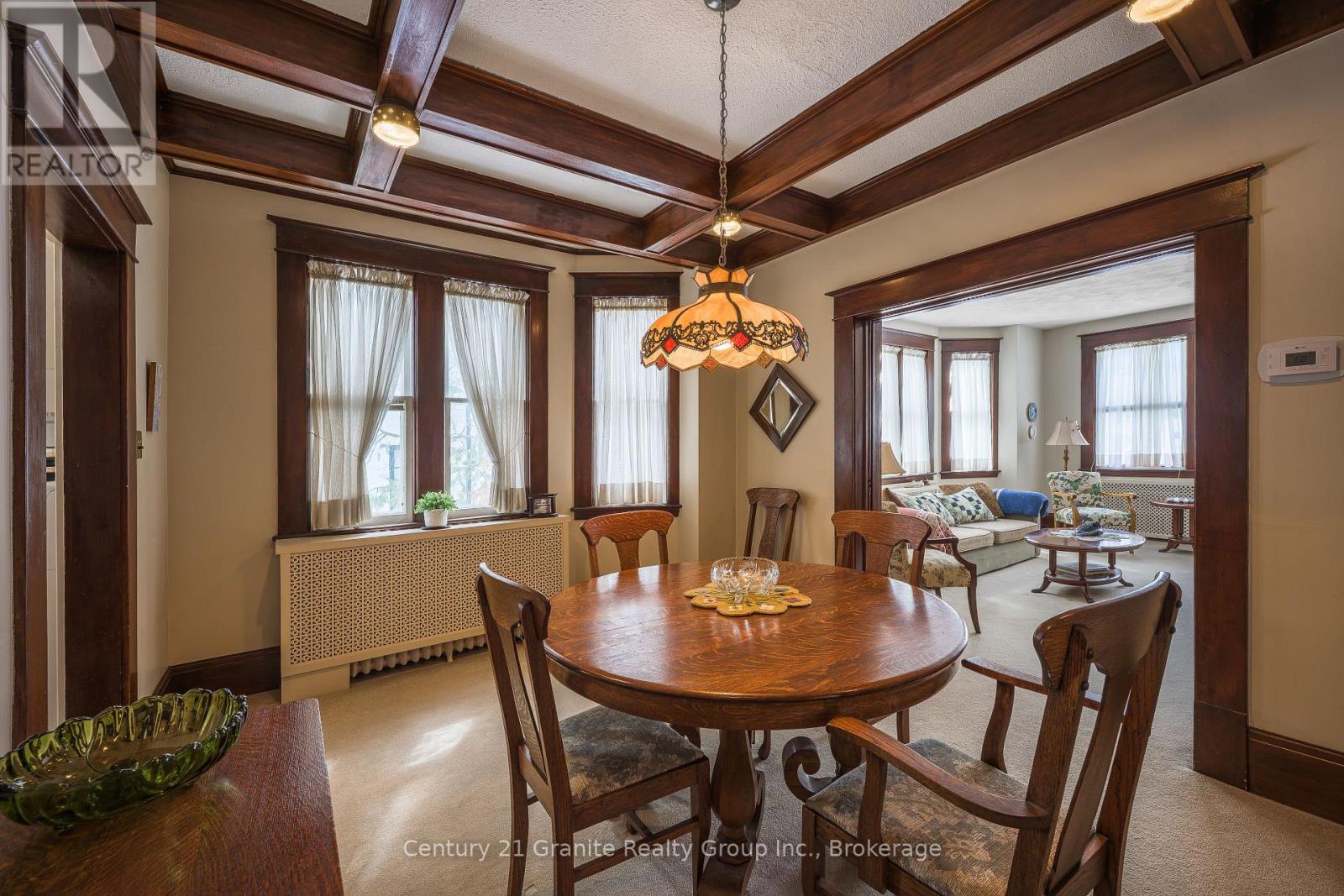 84 Cambridge Street N, Kawartha Lakes (Lindsay), Ontario  K9V 4E2 - Photo 10 - X12920014