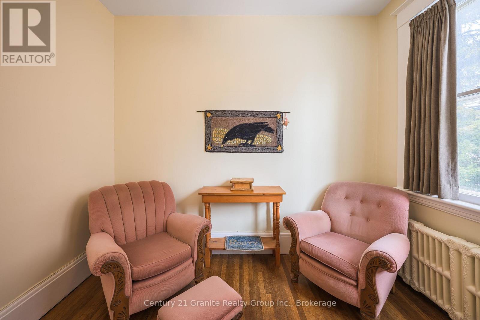 84 Cambridge Street N, Kawartha Lakes (Lindsay), Ontario  K9V 4E2 - Photo 18 - X12920014