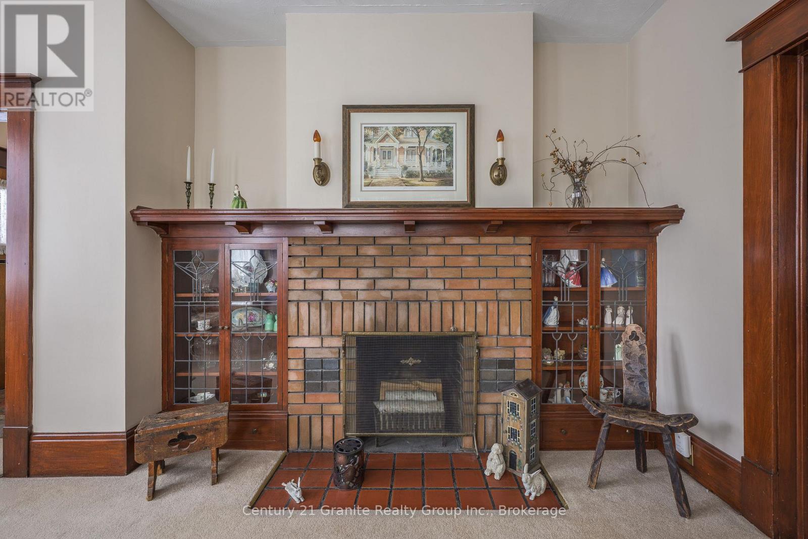 84 Cambridge Street N, Kawartha Lakes (Lindsay), Ontario  K9V 4E2 - Photo 7 - X12920014