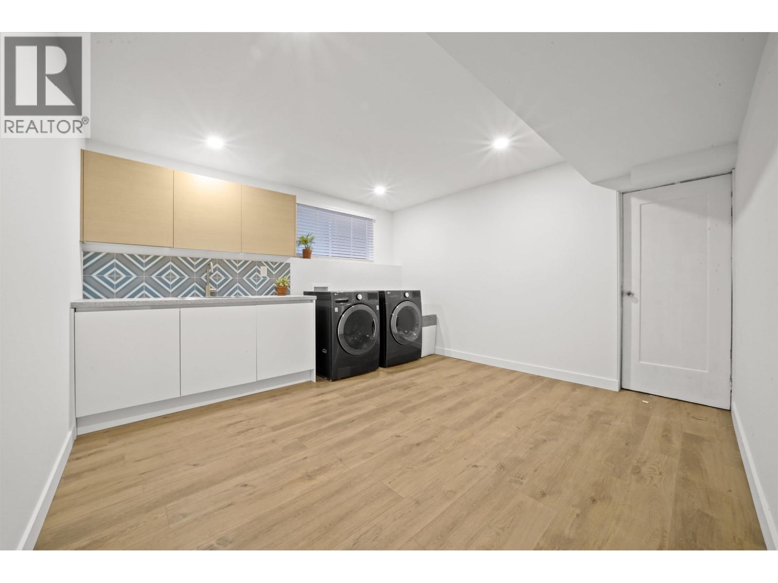 75 Springer Avenue, Burnaby, British Columbia  V5B 3K4 - Photo 21 - R3103448