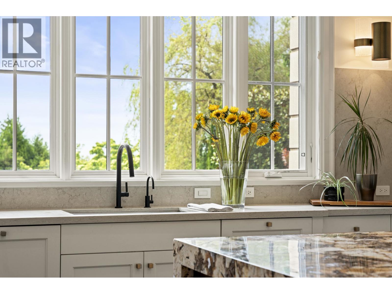 1075 Groveland Road, West Vancouver, British Columbia  V7S 1Z3 - Photo 11 - R3103471