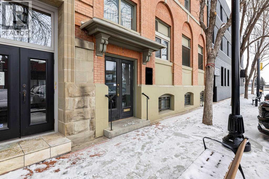 4929 50 Avenue, Lacombe, Alberta  T4L 1H4 - Photo 3 - A2293710