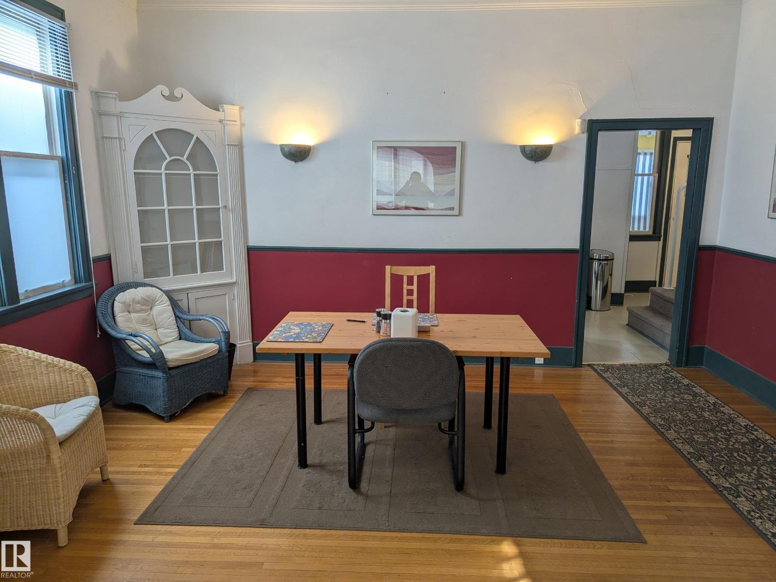 8416 104 St Nw, Edmonton, Alberta  T6E 4G2 - Photo 4 - E4478707