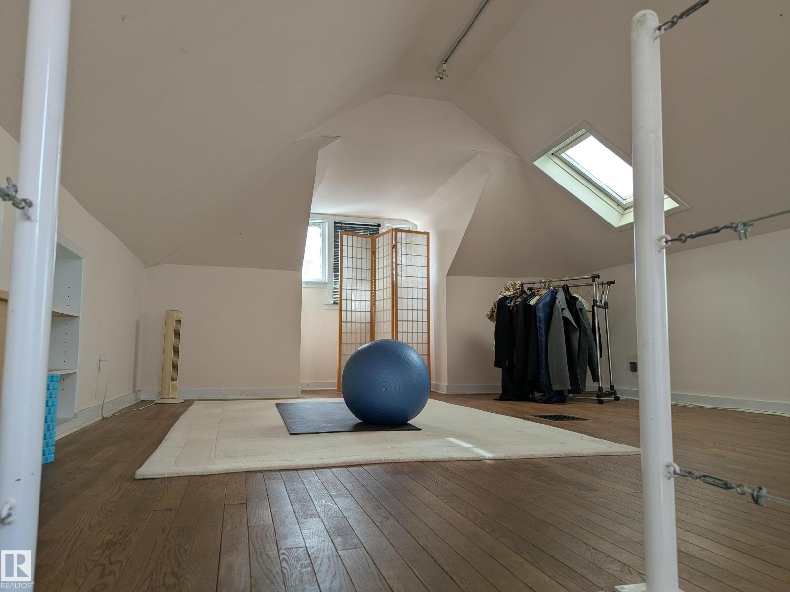 8416 104 St Nw, Edmonton, Alberta  T6E 4G2 - Photo 23 - E4478707