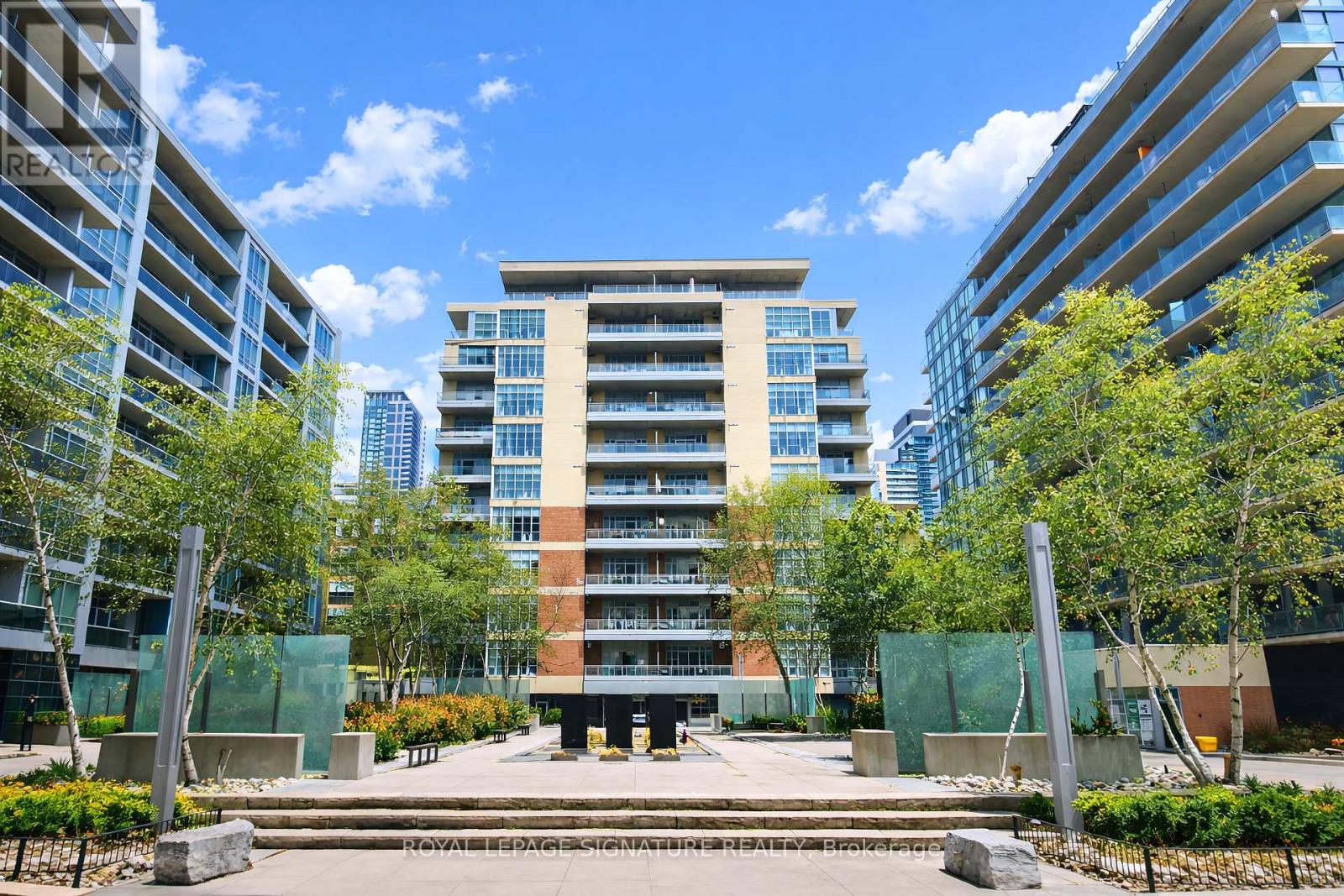 305 - 23 Brant Street, Toronto, Ontario  M5V 2L5 - Photo 17 - C12920074