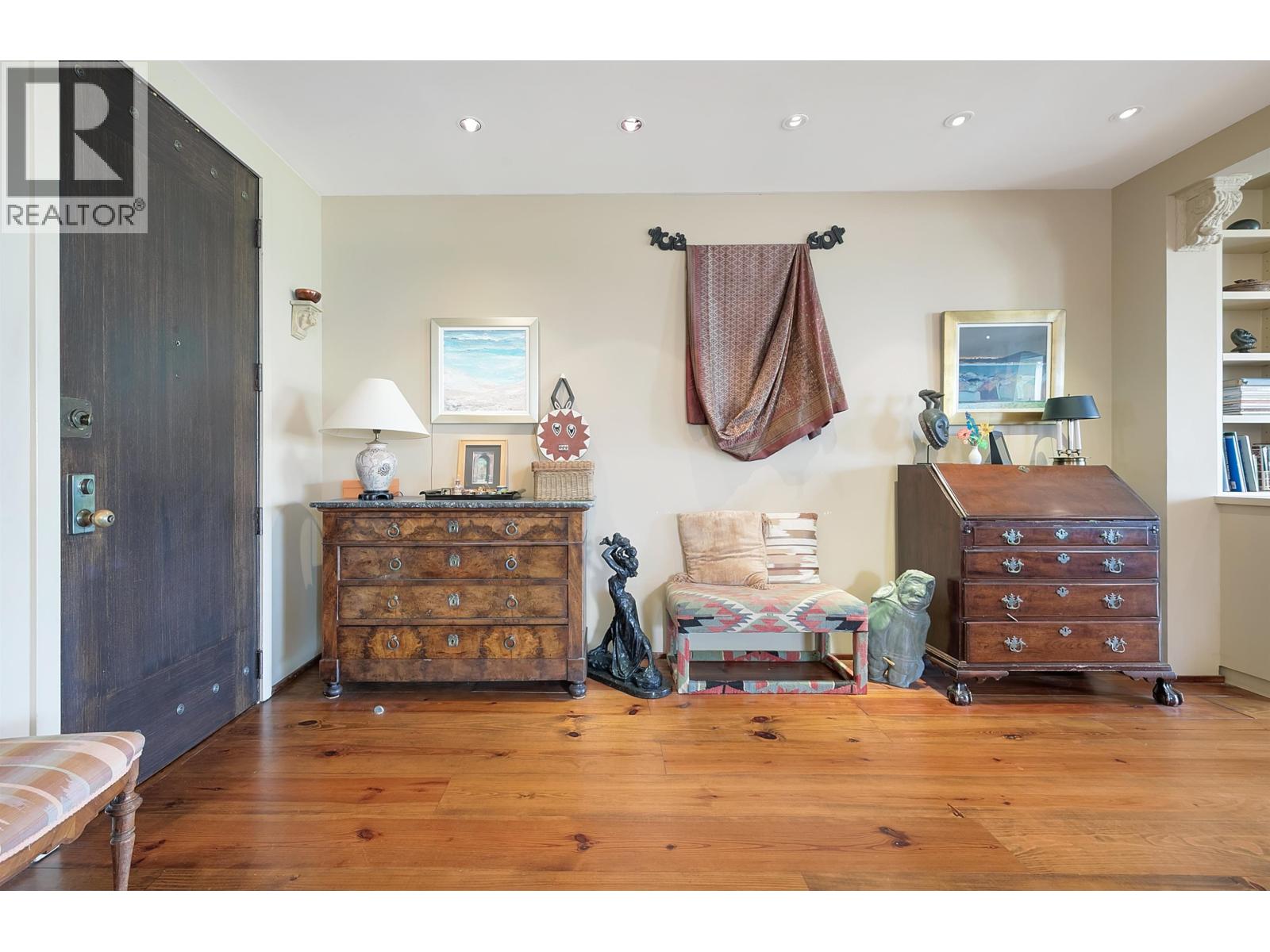 302 2015 Beach Avenue, Vancouver, British Columbia  V6G 1Z3 - Photo 12 - R3103187