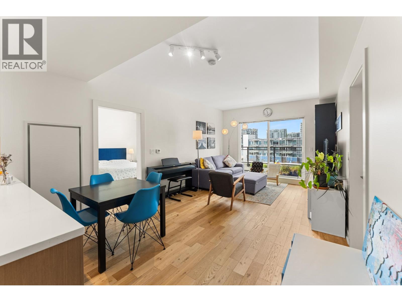 523 5311 Cedarbridge Way, Richmond, British Columbia  V6X 0M3 - Photo 1 - R3102880