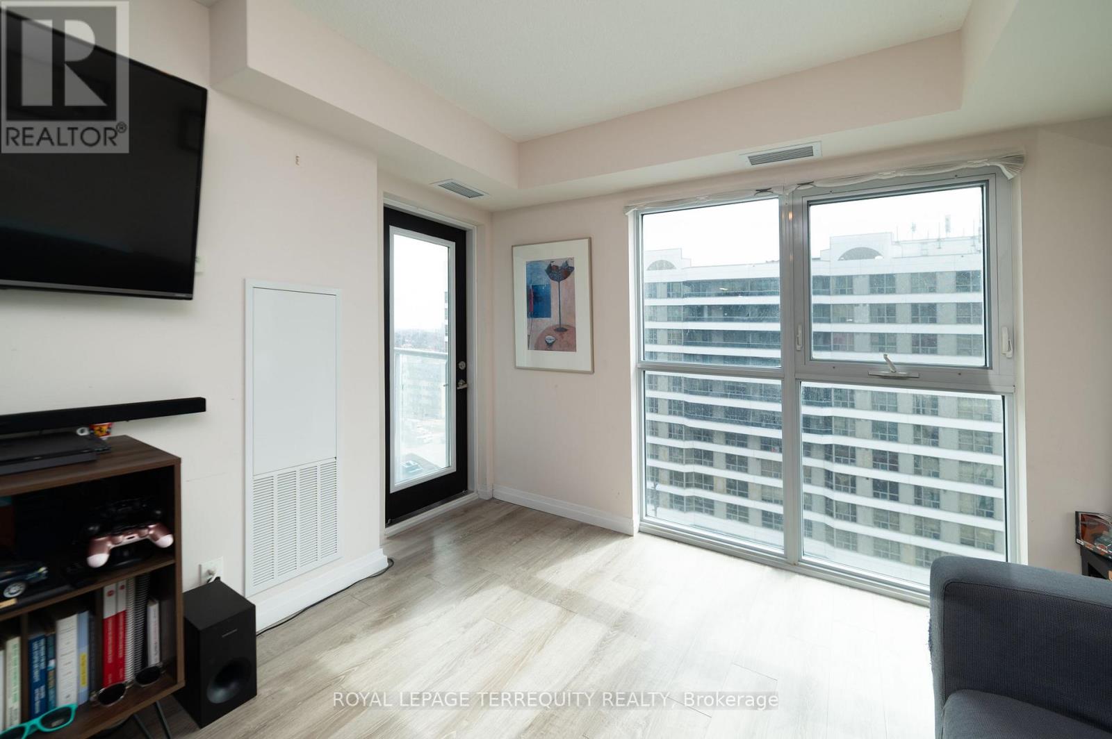 1107 - 2152 Lawrence Avenue E, Toronto, Ontario  M1R 0B5 - Photo 5 - E12919994