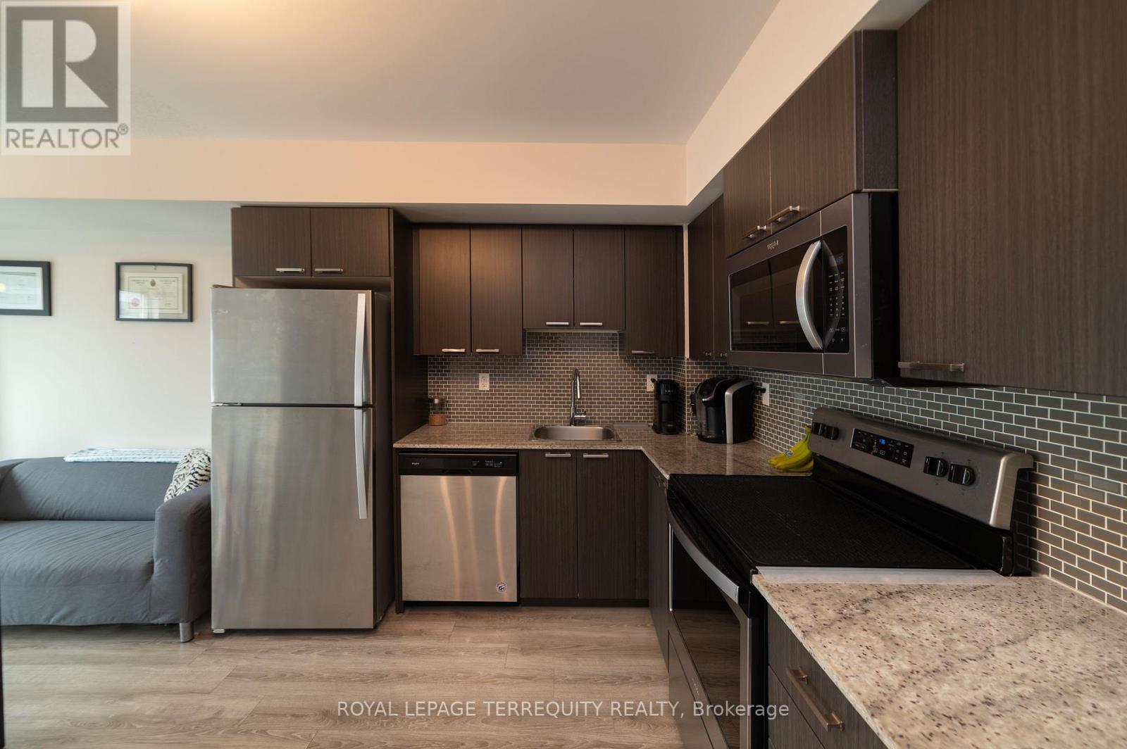 1107 - 2152 Lawrence Avenue E, Toronto, Ontario  M1R 0B5 - Photo 7 - E12919994