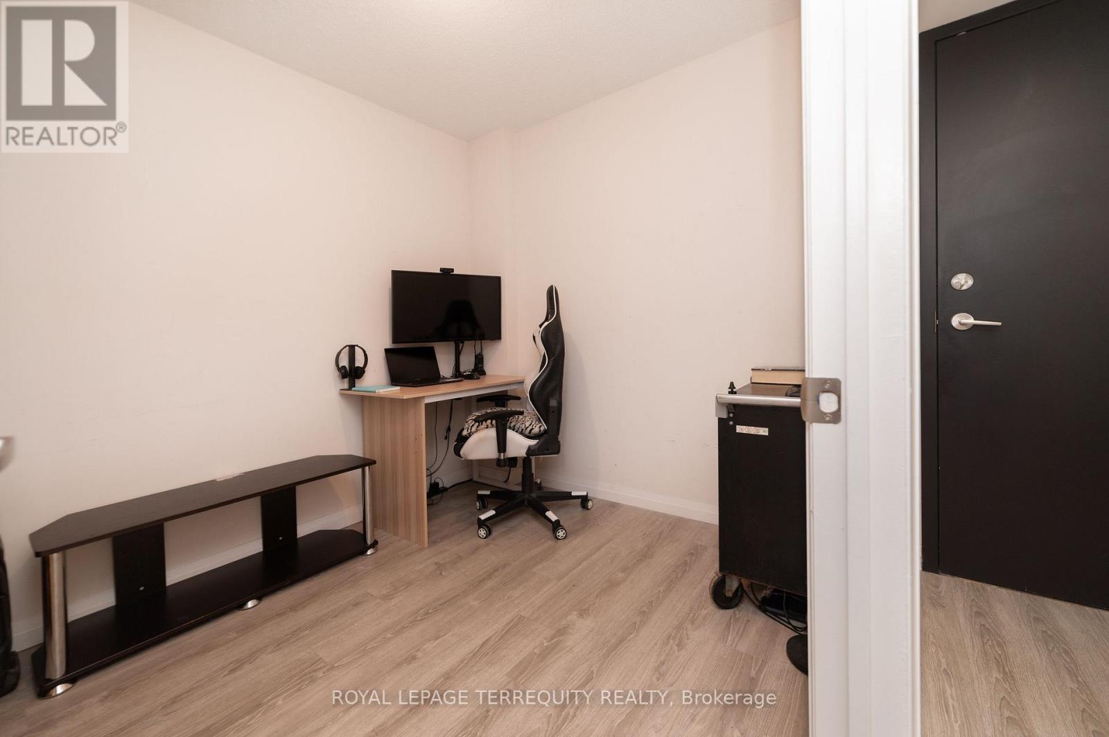 1107 - 2152 Lawrence Avenue E, Toronto, Ontario  M1R 0B5 - Photo 9 - E12919994