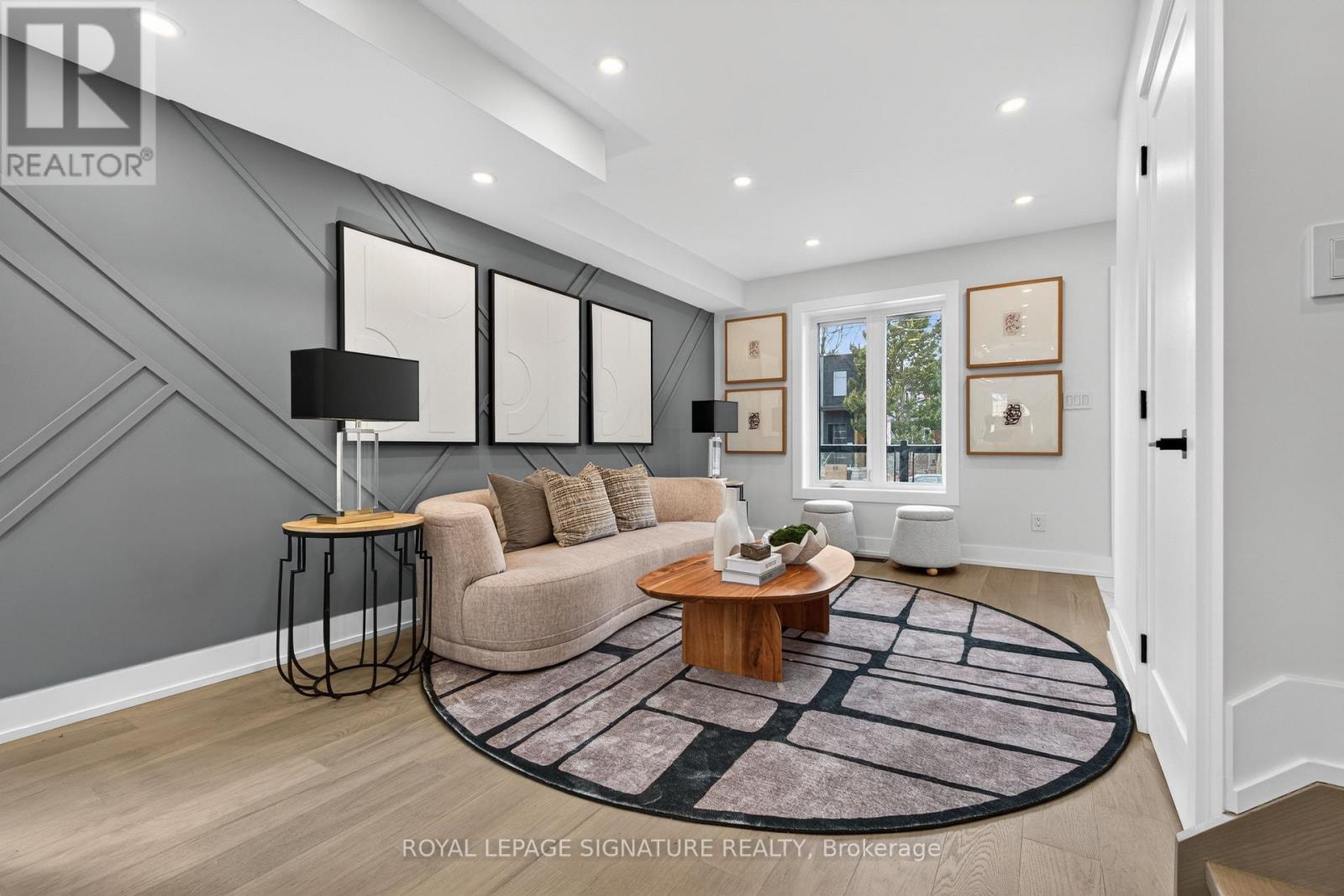 87 Wiley Avenue, Toronto, Ontario  M4J 3W5 - Photo 7 - E12920060