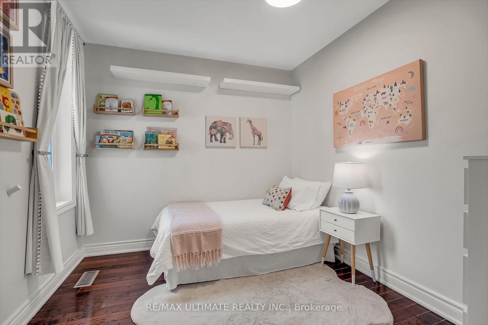 429 Jones Avenue, Toronto, Ontario  M4J 3G6 - Photo 27 - E12920096