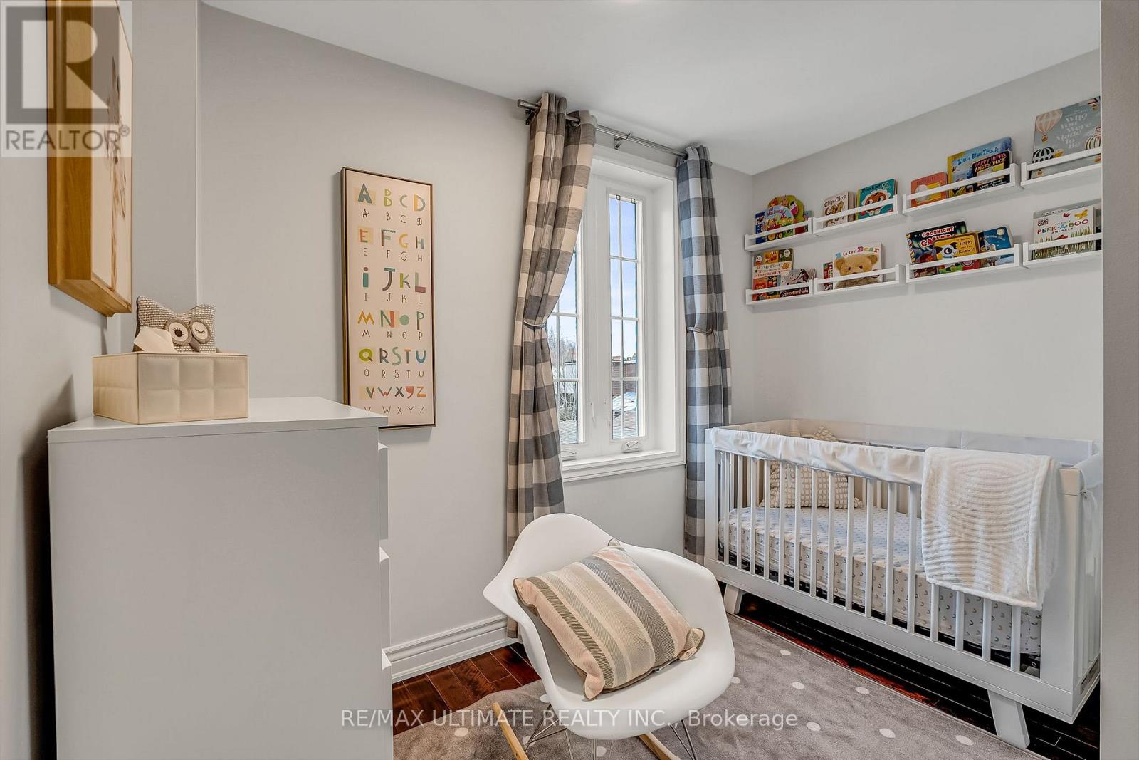 429 Jones Avenue, Toronto, Ontario  M4J 3G6 - Photo 29 - E12920096