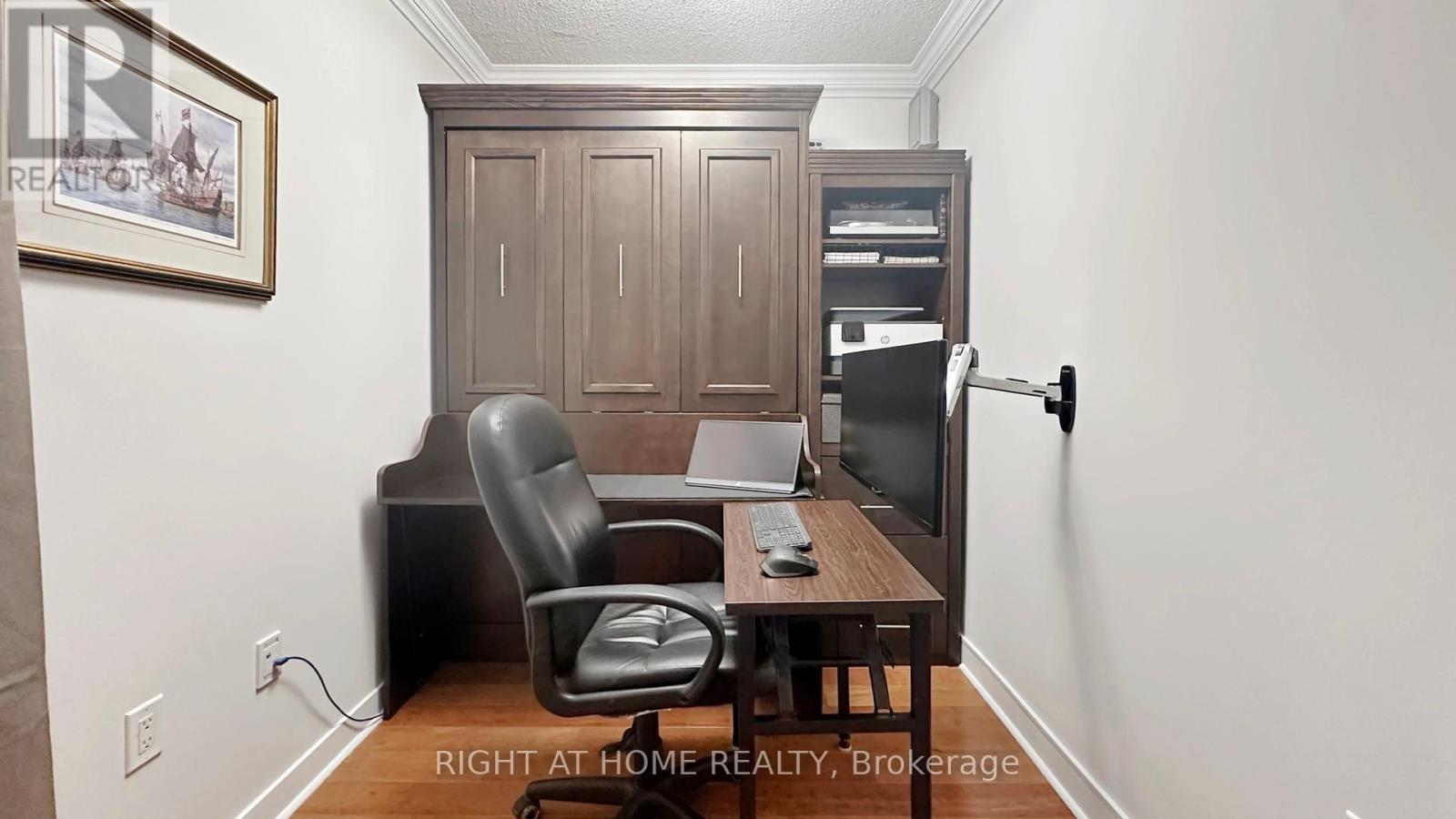 2102 - 5 Mariner Terrace, Toronto, Ontario  M5V 3V6 - Photo 26 - C12919390