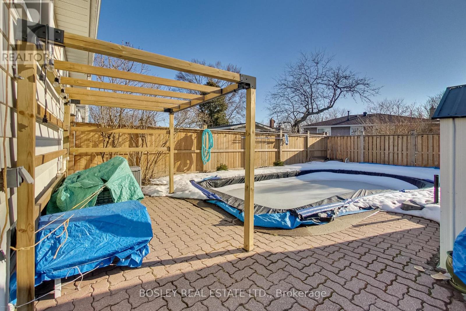 801 Eaglemount Crescent, Mississauga, Ontario  L5C 1H2 - Photo 36 - W12919572