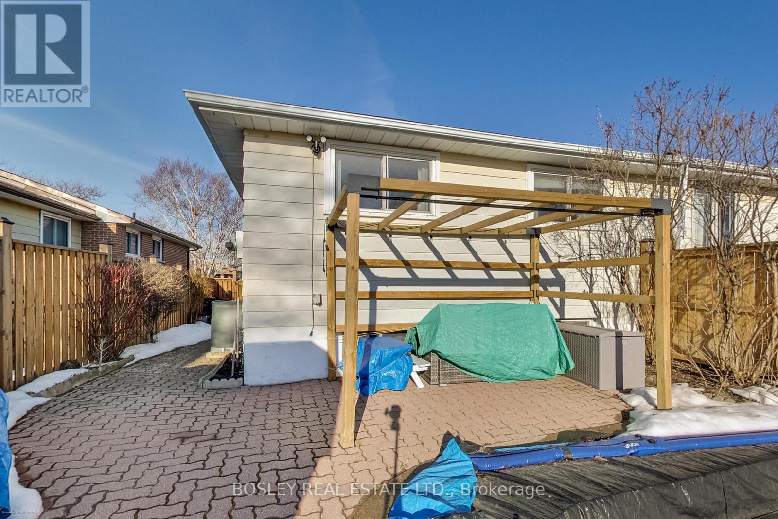 801 Eaglemount Crescent, Mississauga, Ontario  L5C 1H2 - Photo 38 - W12919572