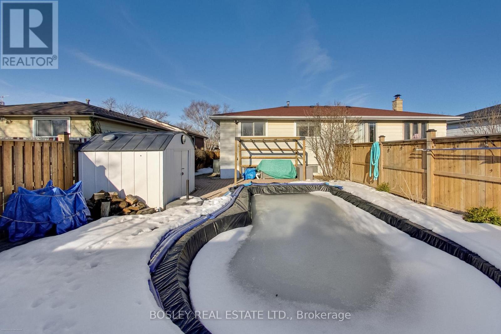 801 Eaglemount Crescent, Mississauga, Ontario  L5C 1H2 - Photo 39 - W12919572