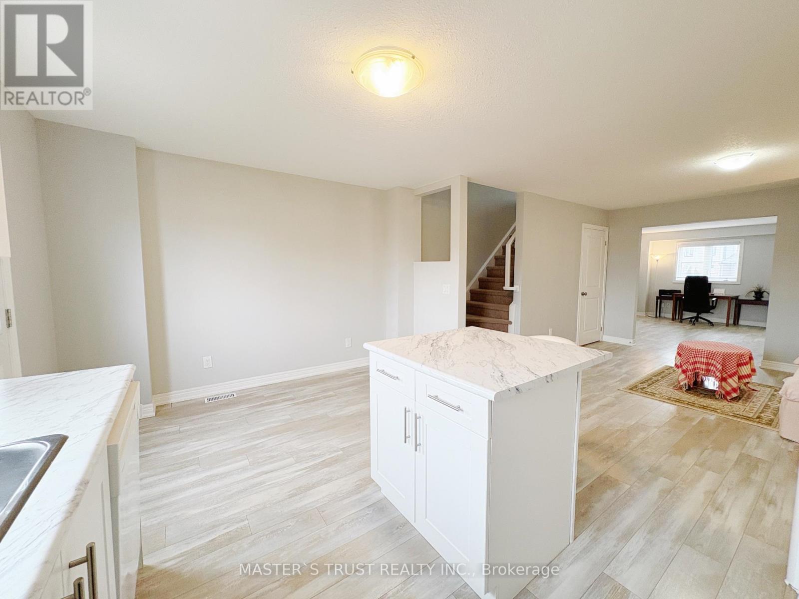 86 - 7768 Ascot Circle, Niagara Falls, Ontario  L2H 3P9 - Photo 10 - X12797614