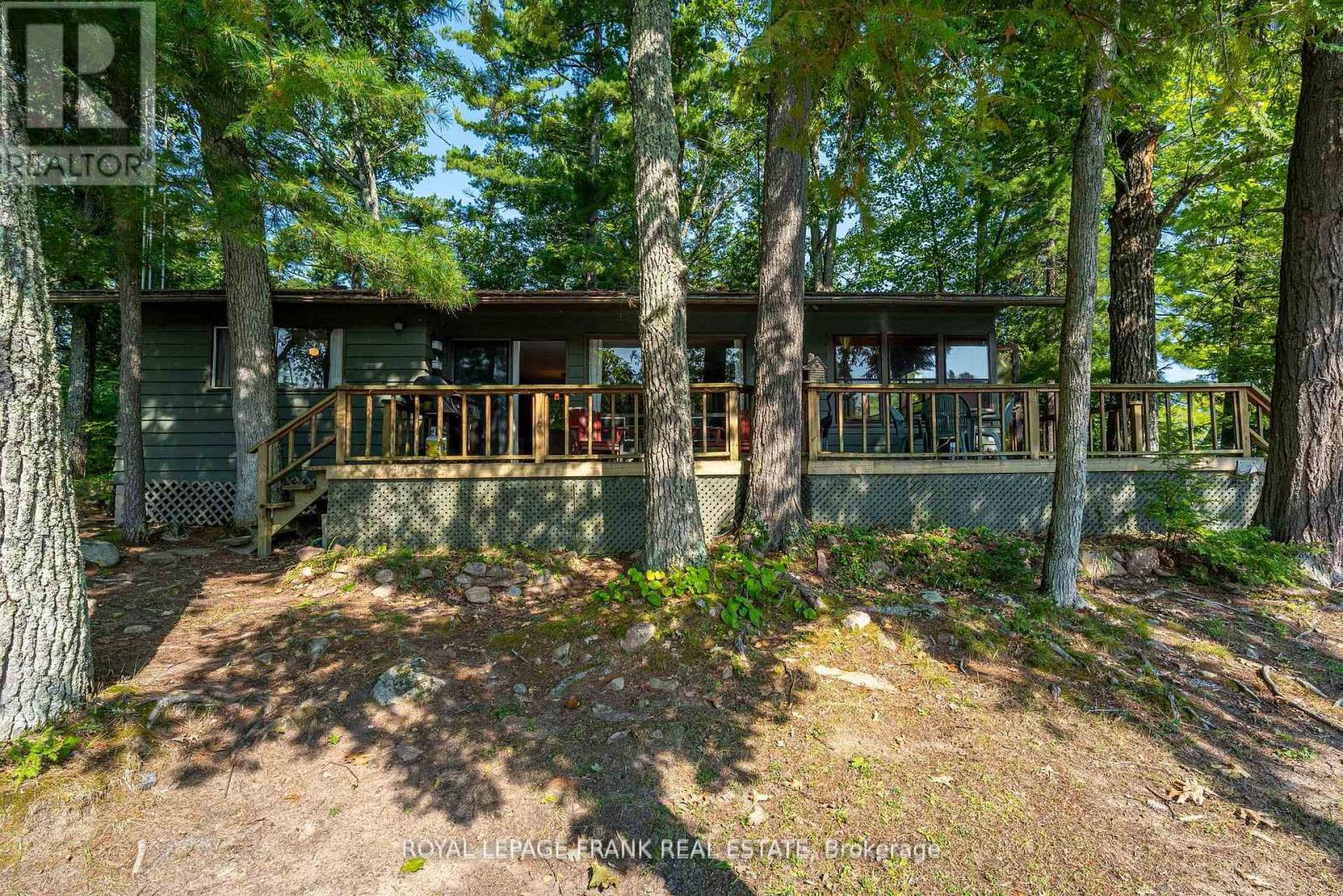 428 & 430 Island 7 Stoney Lake, Douro-Dummer, Ontario  K0L 2H0 - Photo 2 - X12919666