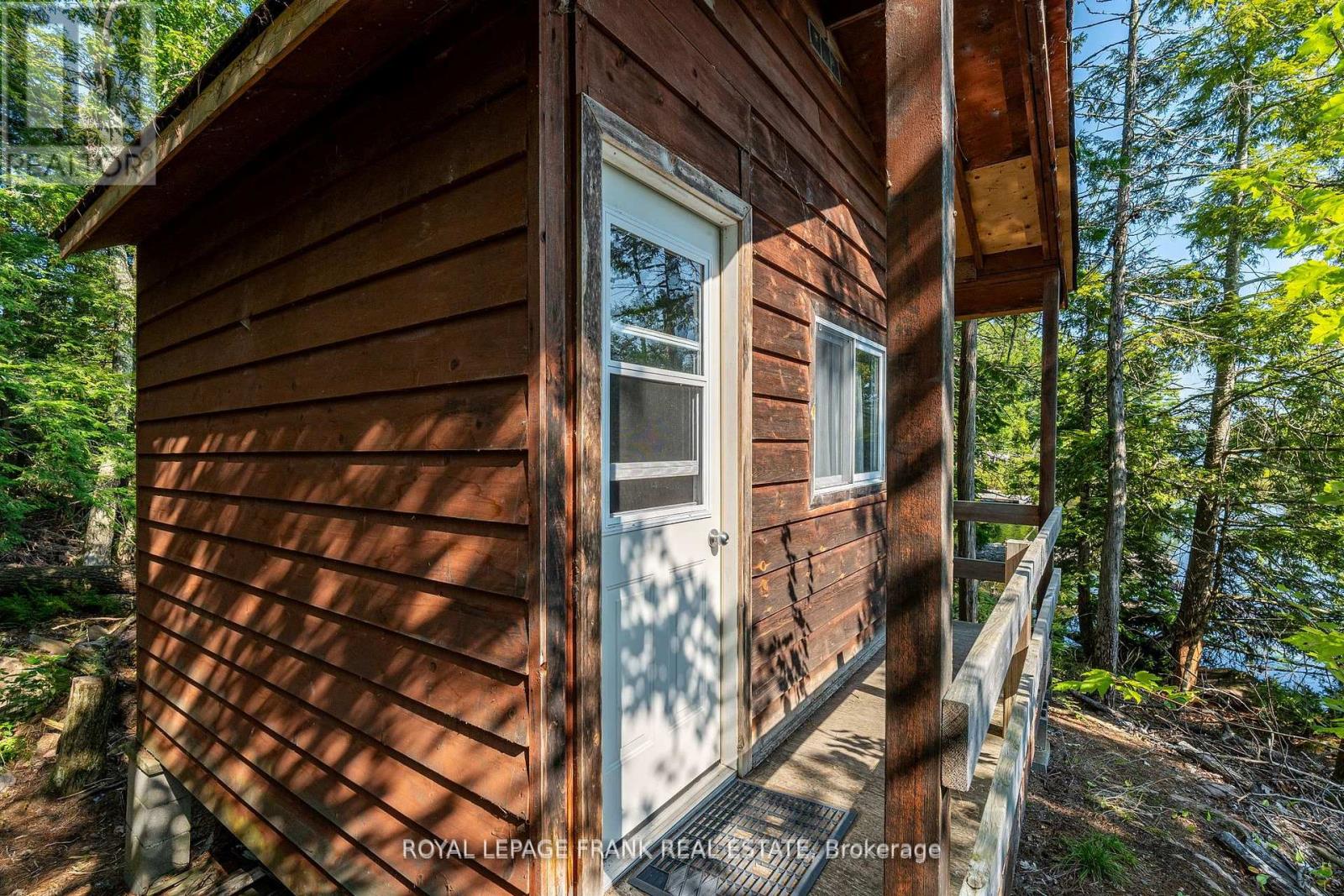 428 & 430 Island 7 Stoney Lake, Douro-Dummer, Ontario  K0L 2H0 - Photo 25 - X12919666