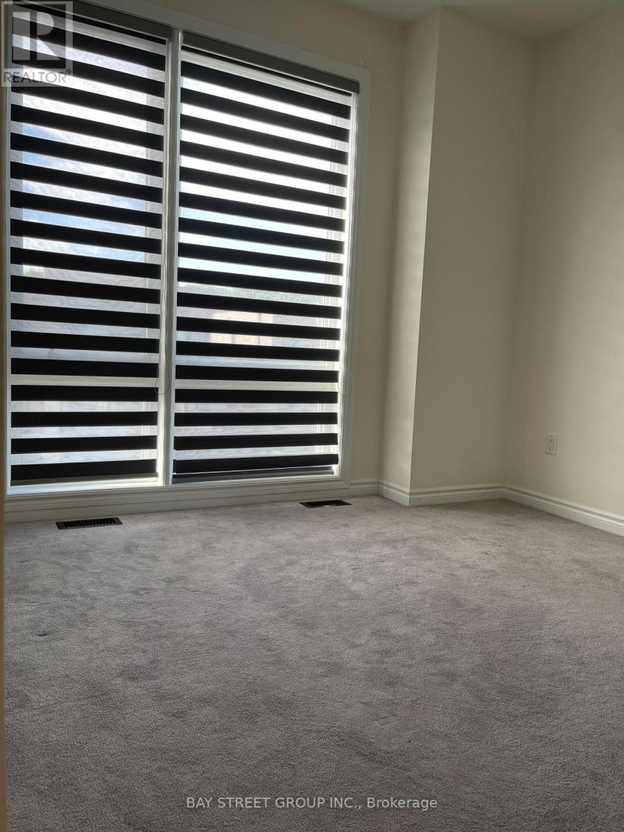 11 Rumney Street, Markham, Ontario  L6C 0Z6 - Photo 12 - N12920008