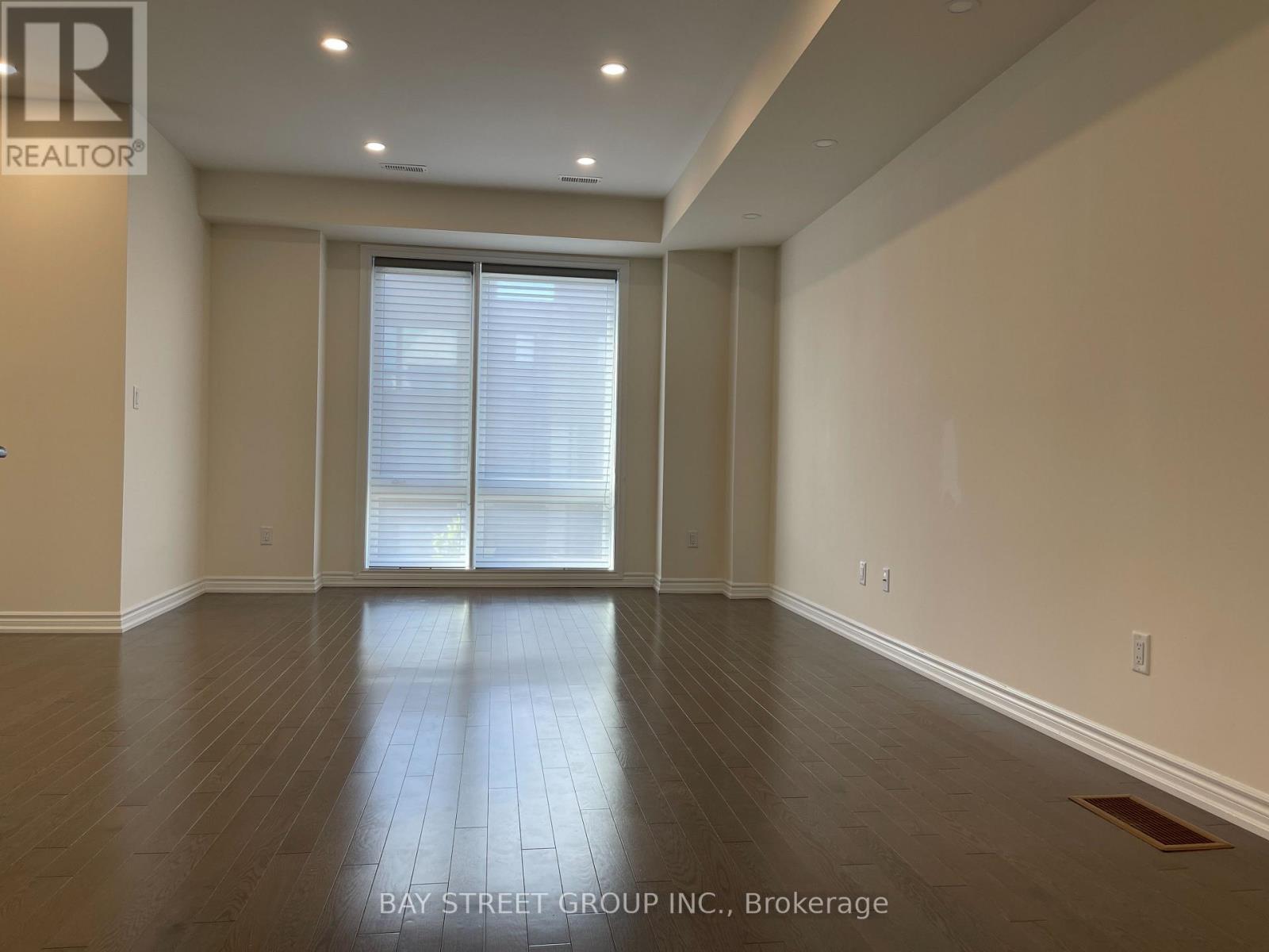 11 Rumney Street, Markham, Ontario  L6C 0Z6 - Photo 2 - N12920008