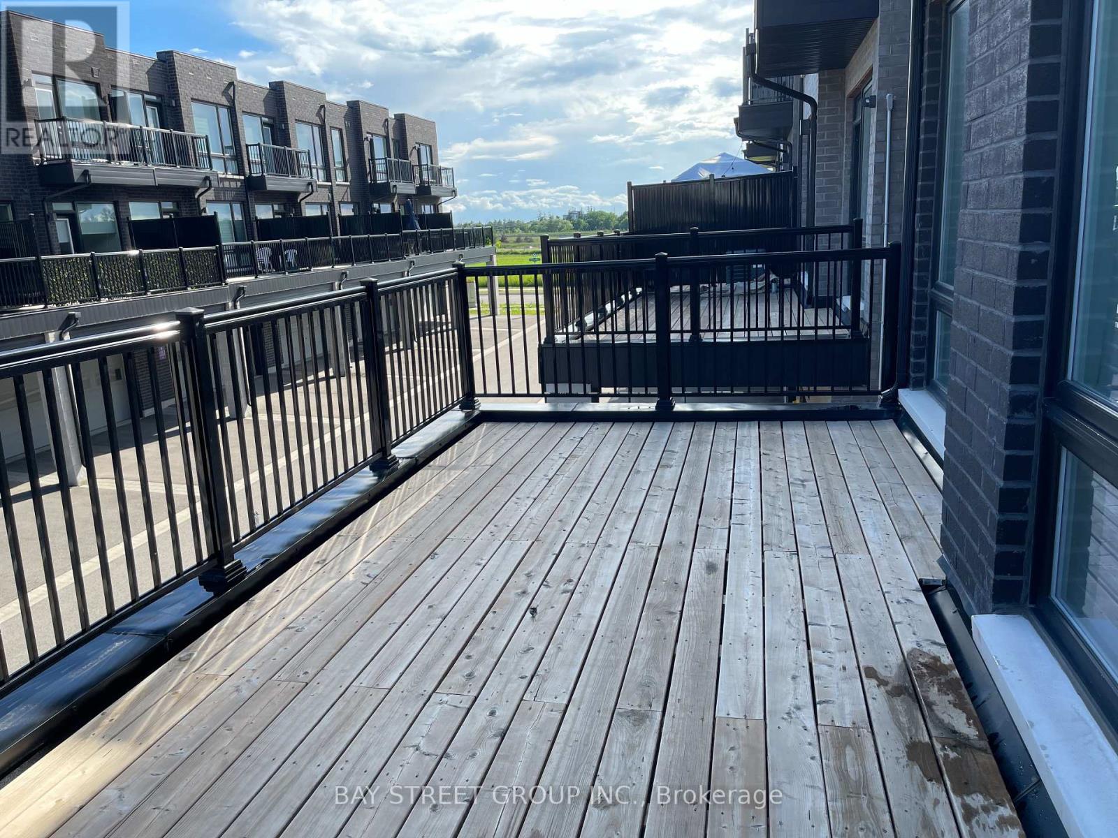 11 Rumney Street, Markham, Ontario  L6C 0Z6 - Photo 7 - N12920008