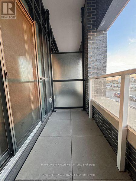 205 - 195 Commerce Street, Vaughan, Ontario  L4K 5Z7 - Photo 12 - N12920022