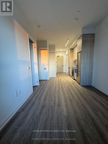 205 - 195 Commerce Street, Vaughan, Ontario  L4K 5Z7 - Photo 4 - N12920022