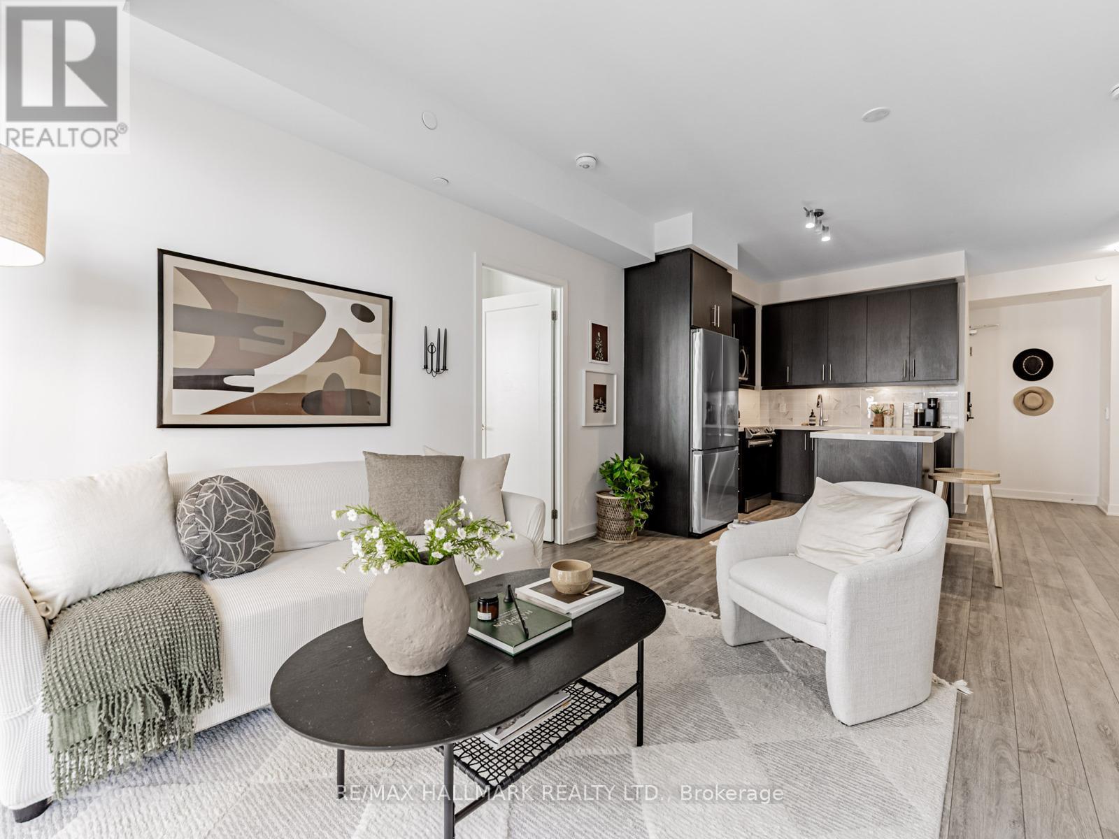 404 - 105 Oneida Crescent, Richmond Hill, Ontario  L4B 0H6 - Photo 17 - N12920078