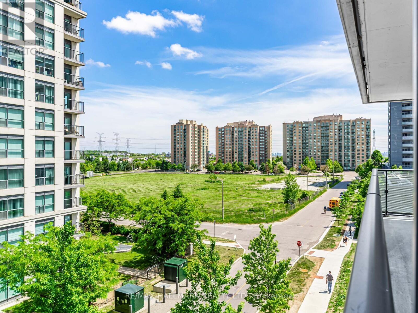 404 - 105 Oneida Crescent, Richmond Hill, Ontario  L4B 0H6 - Photo 37 - N12920078