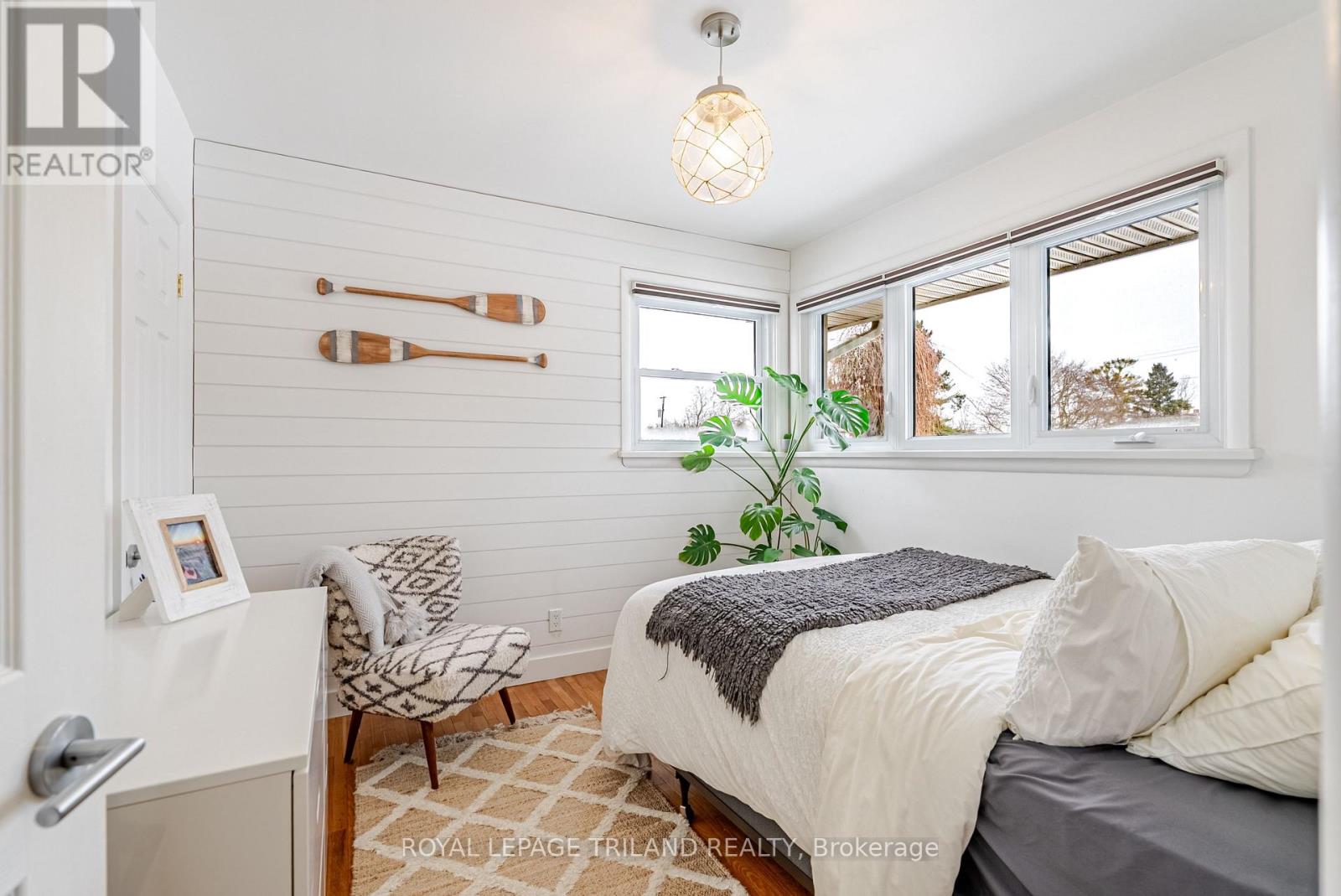 231 Thames Crescent, Thames Centre, Ontario  N0L 1G0 - Photo 26 - X12918048