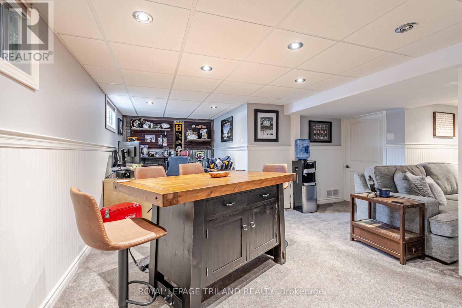 231 Thames Crescent, Thames Centre, Ontario  N0L 1G0 - Photo 32 - X12918048