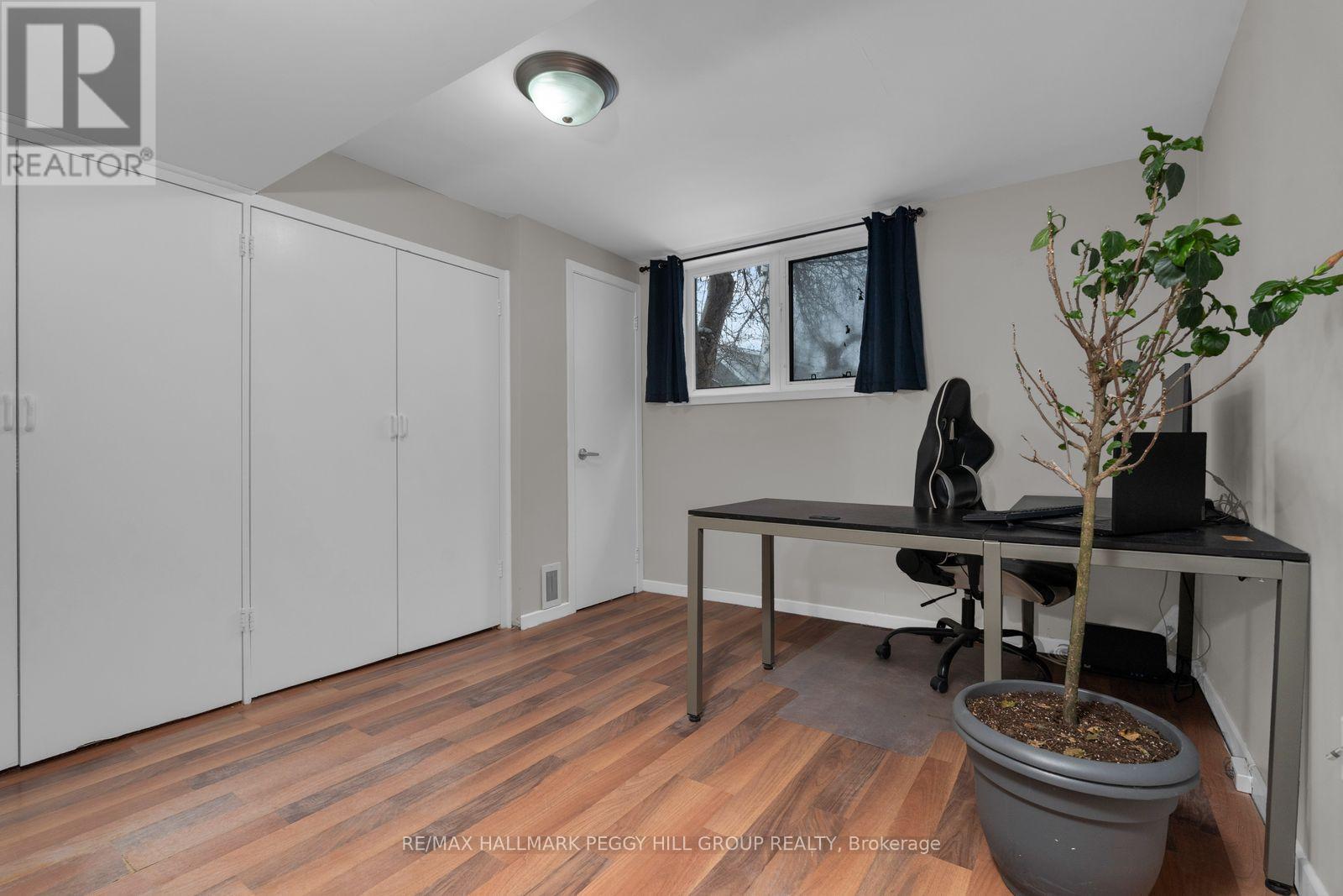 235 St Vincent Street, Barrie, Ontario  L4M 3Z7 - Photo 14 - S12920040