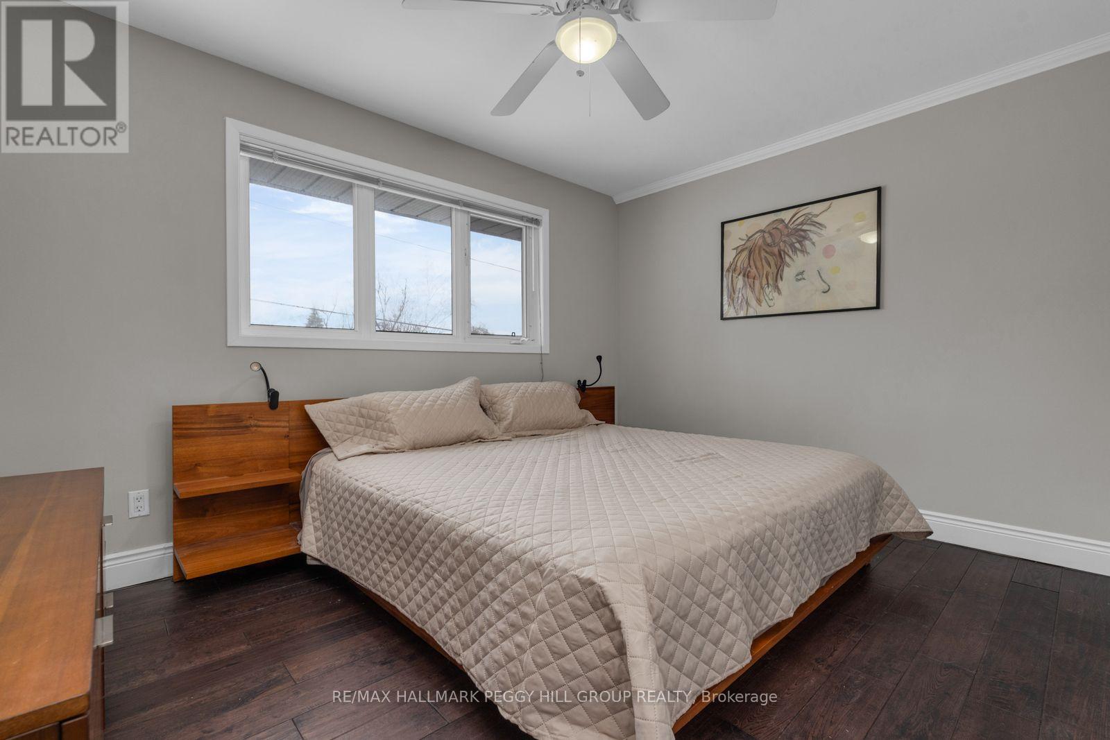 235 St Vincent Street, Barrie, Ontario  L4M 3Z7 - Photo 8 - S12920040