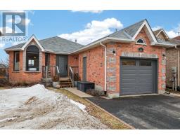 12 DUNNETT DRIVE, Barrie, Ontario
